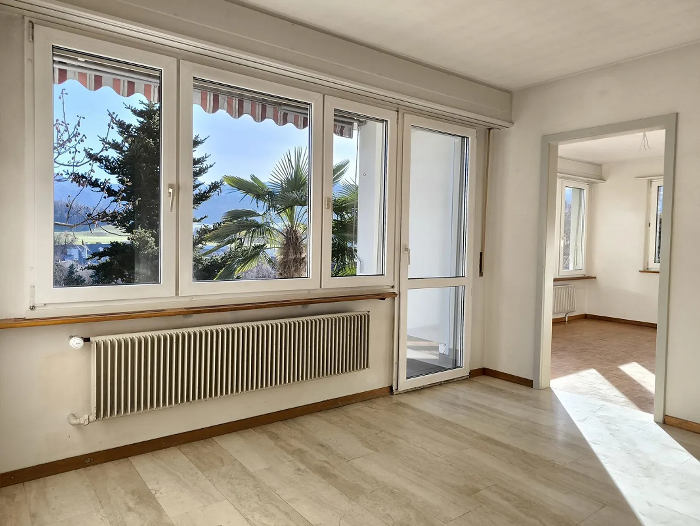 5.5-Room Single-Family House with View, Garden, and Expansion Potential - Photo 2 of 17