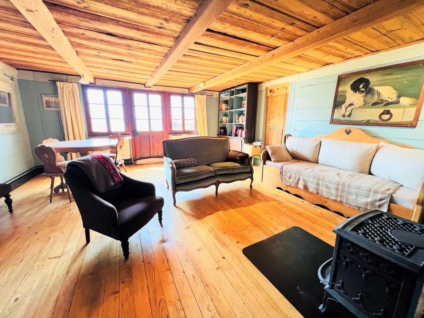 Charming House with 6.5 Rooms Renovated - Spacious and Bright - Quiet Location - Photo 1 of 16