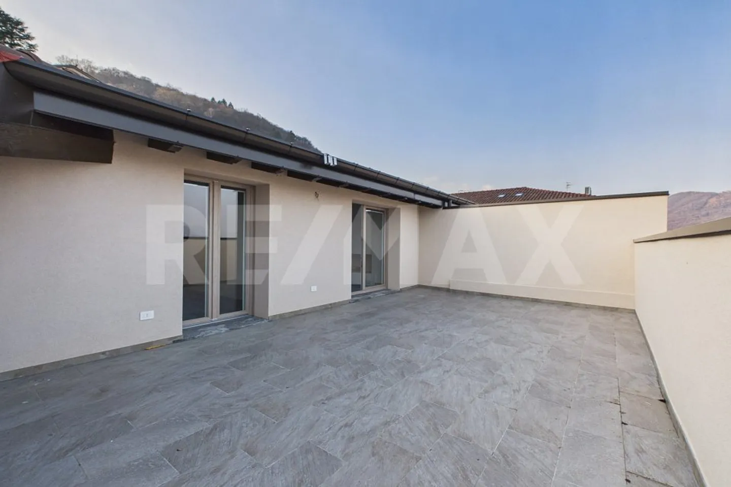 Neubauwohnung mit Panoramaterrasse (Italien) - Photo 5 of 13