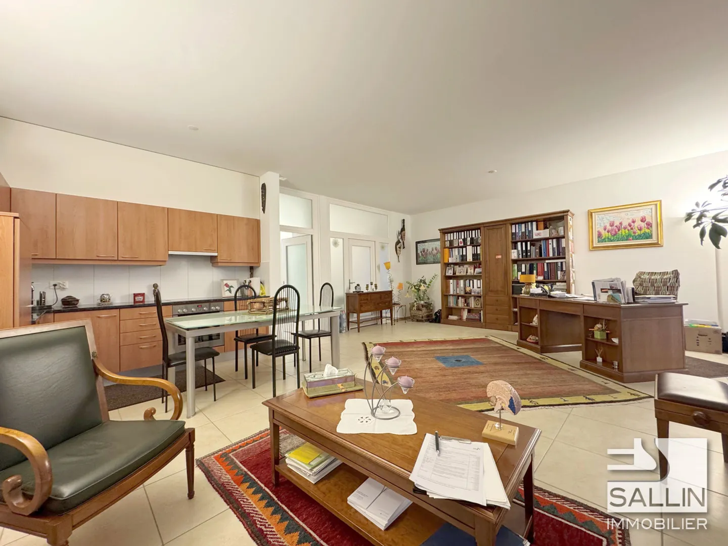 Helles 4½-Zimmer-Wohnung mit Balkon im Cormanon-Viertel - Foto 4 von 12