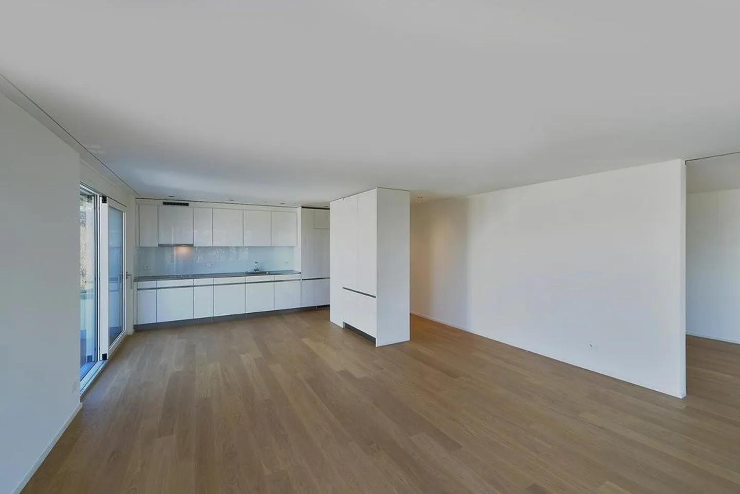 Appartement exclusif de 4.5 pièces dans un emplacement résidentiel de premier choix - Photo 3 sur 6