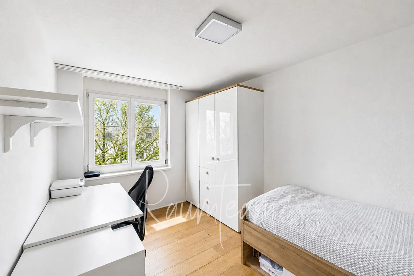 Helle 4.5 Zimmer-Wohnung - Foto 13 von 15
