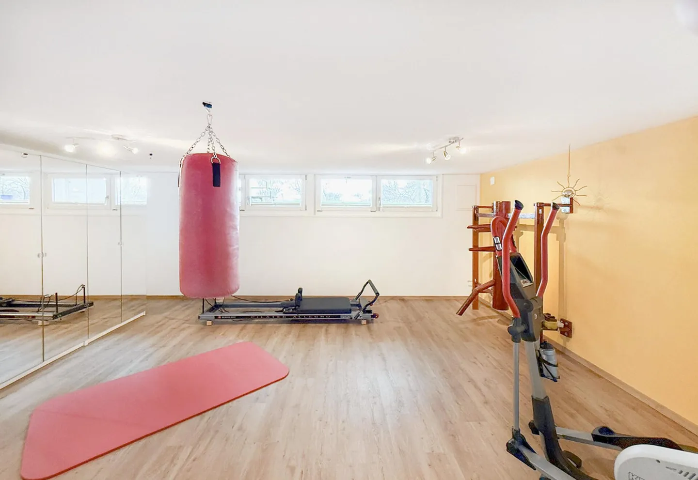 Large Space Offering, Wellness & Magnificent Alpine Panorama - Photo 15 of 16