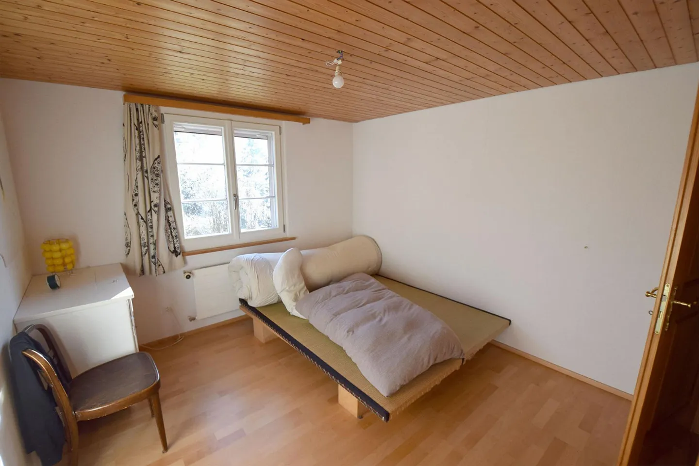 Spacious 3.5-room apartment, centrally located, in green surroundings - Photo 12 of 19