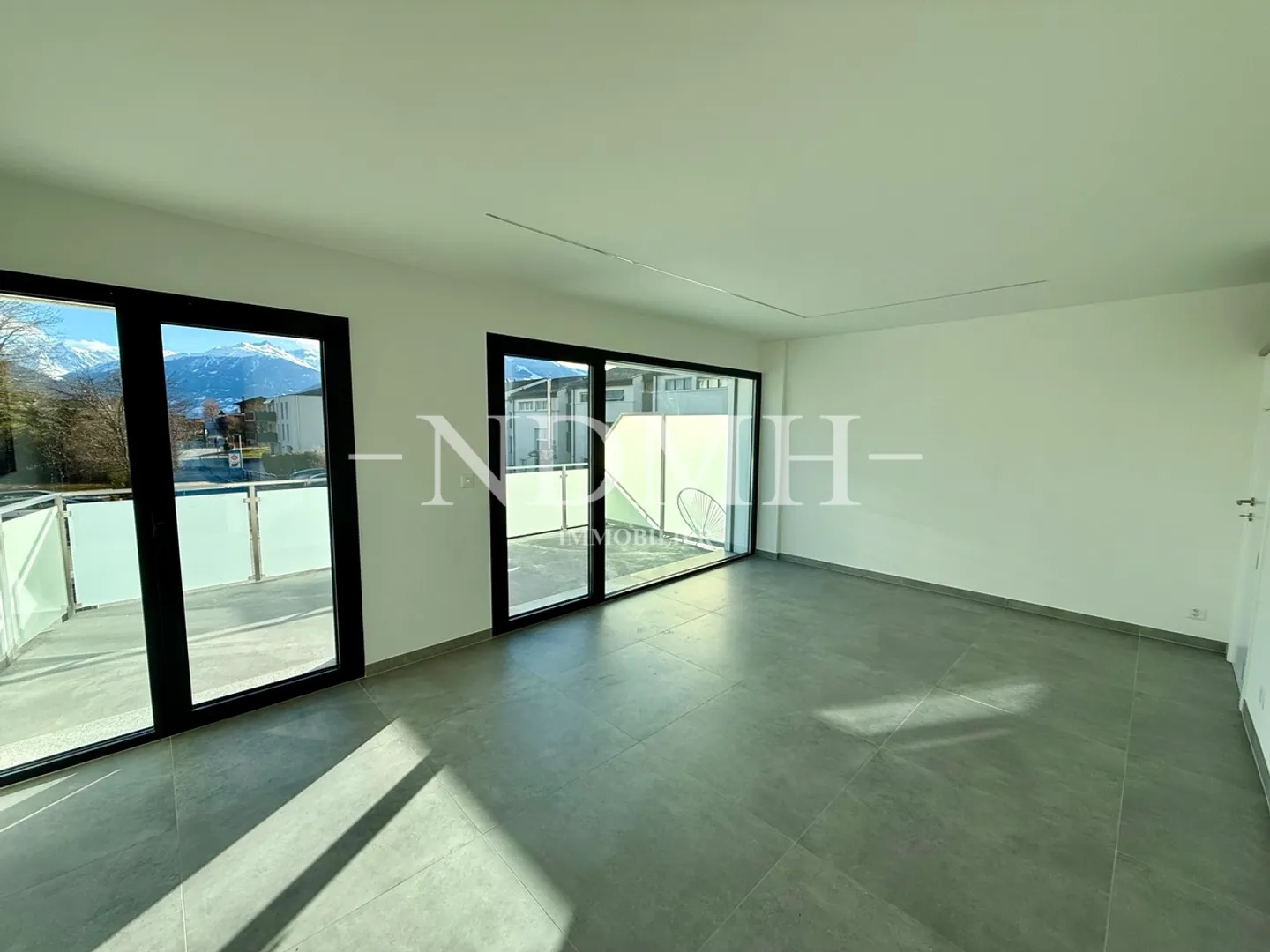 Außergewöhnliche Doppelhaushälfte in Grimisuat - Foto 4 von 11