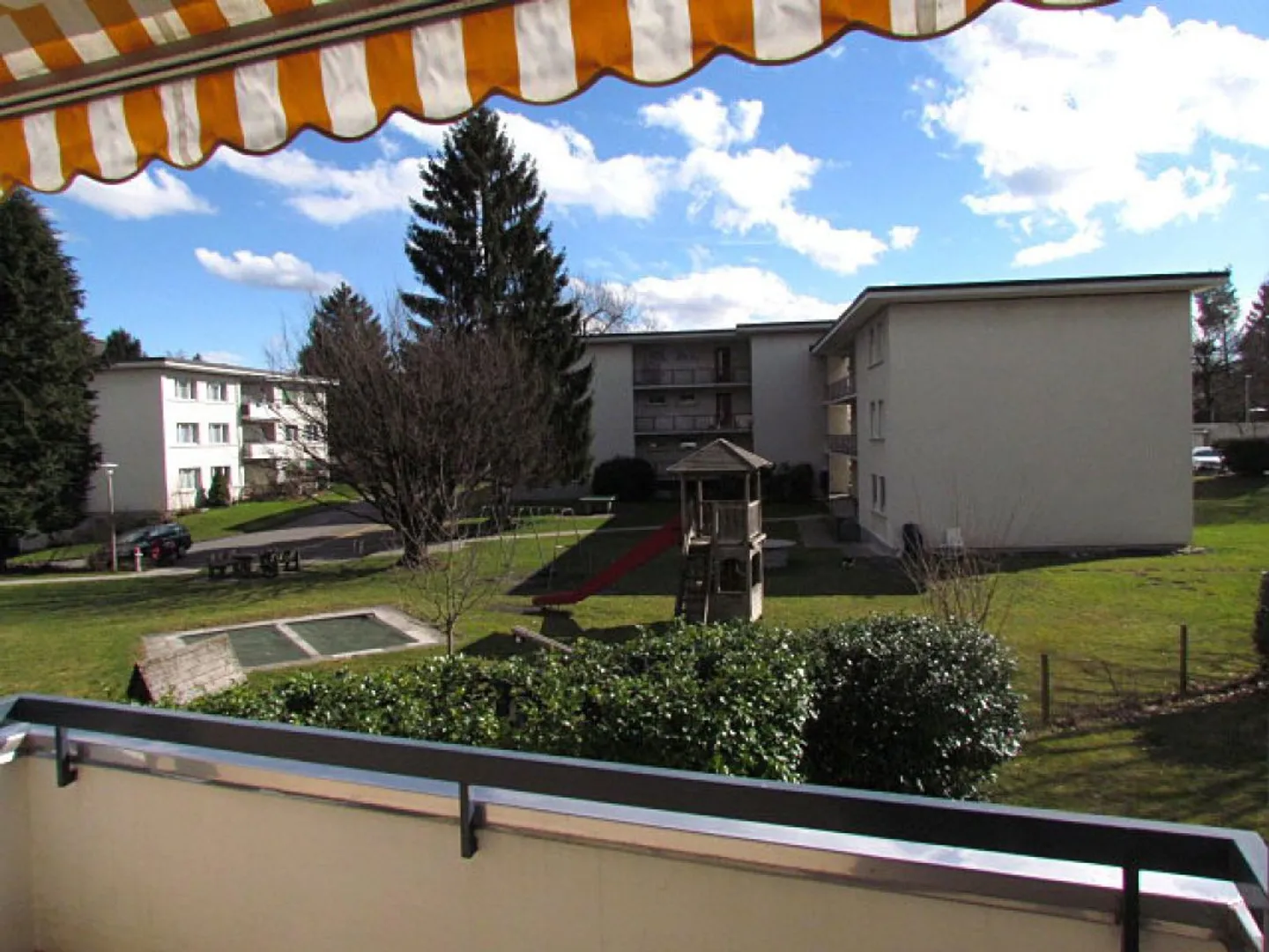 Vivere lontano dal rumore e dalla frenesia - Foto 6 di 8