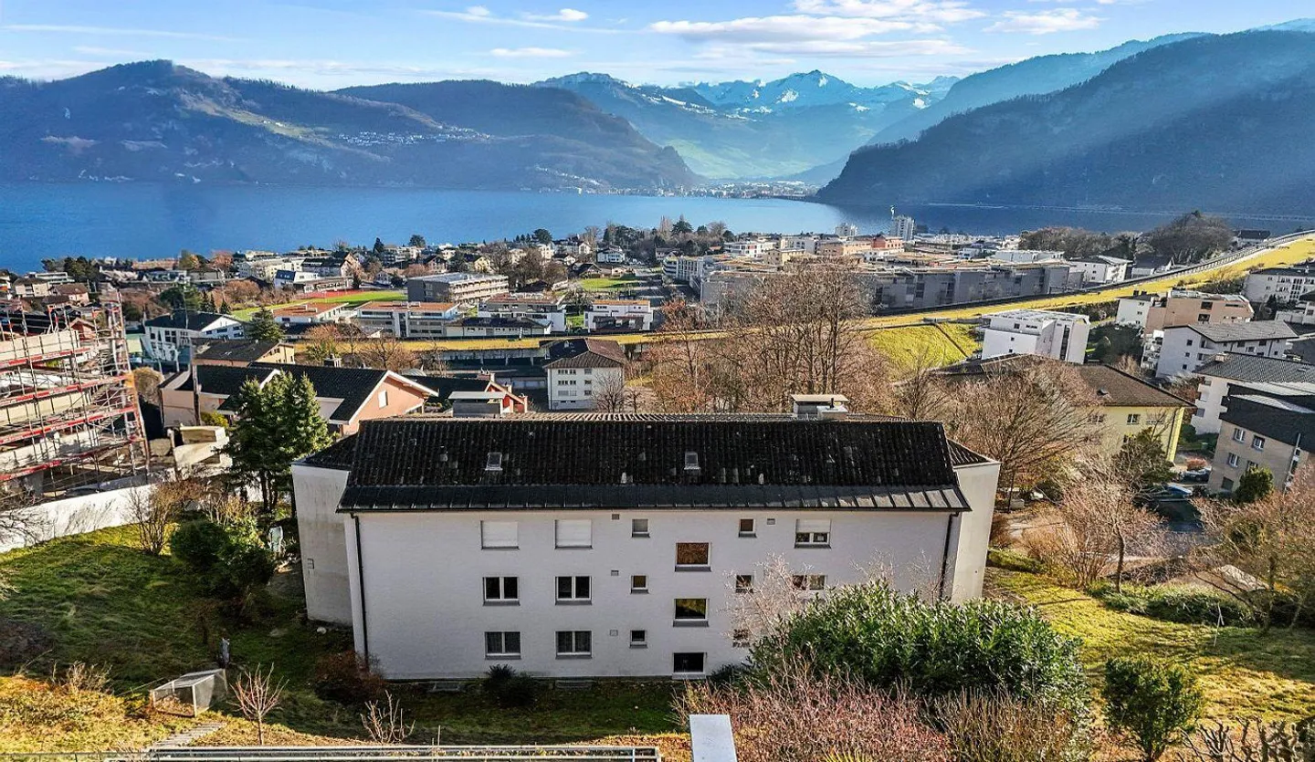 LUCE, VISTA E QUALITÀ DELLA VITA – VIVERE LATO SOLEGGIATO ***** - Foto 4 di 14