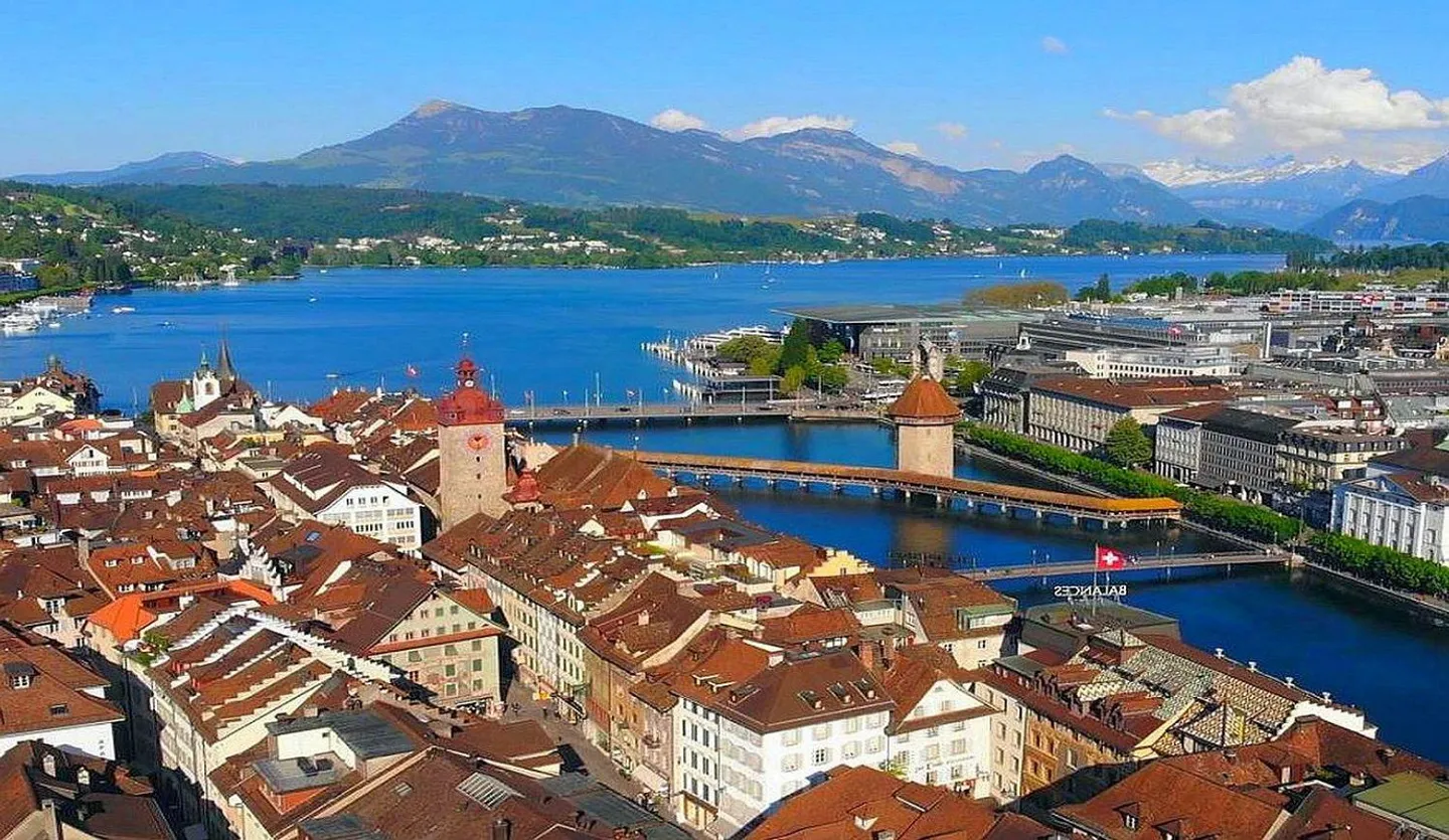 LUCE, VISTA E QUALITÀ DELLA VITA – VIVERE LATO SOLEGGIATO ***** - Foto 13 di 14