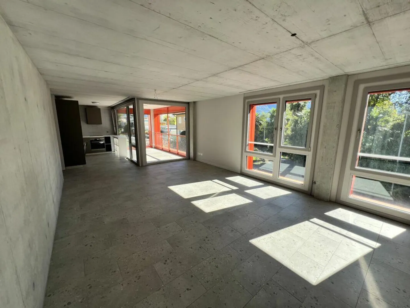 3.5-Zimmer-Wohnung im ersten Stock 1.1 - Foto 4 von 16