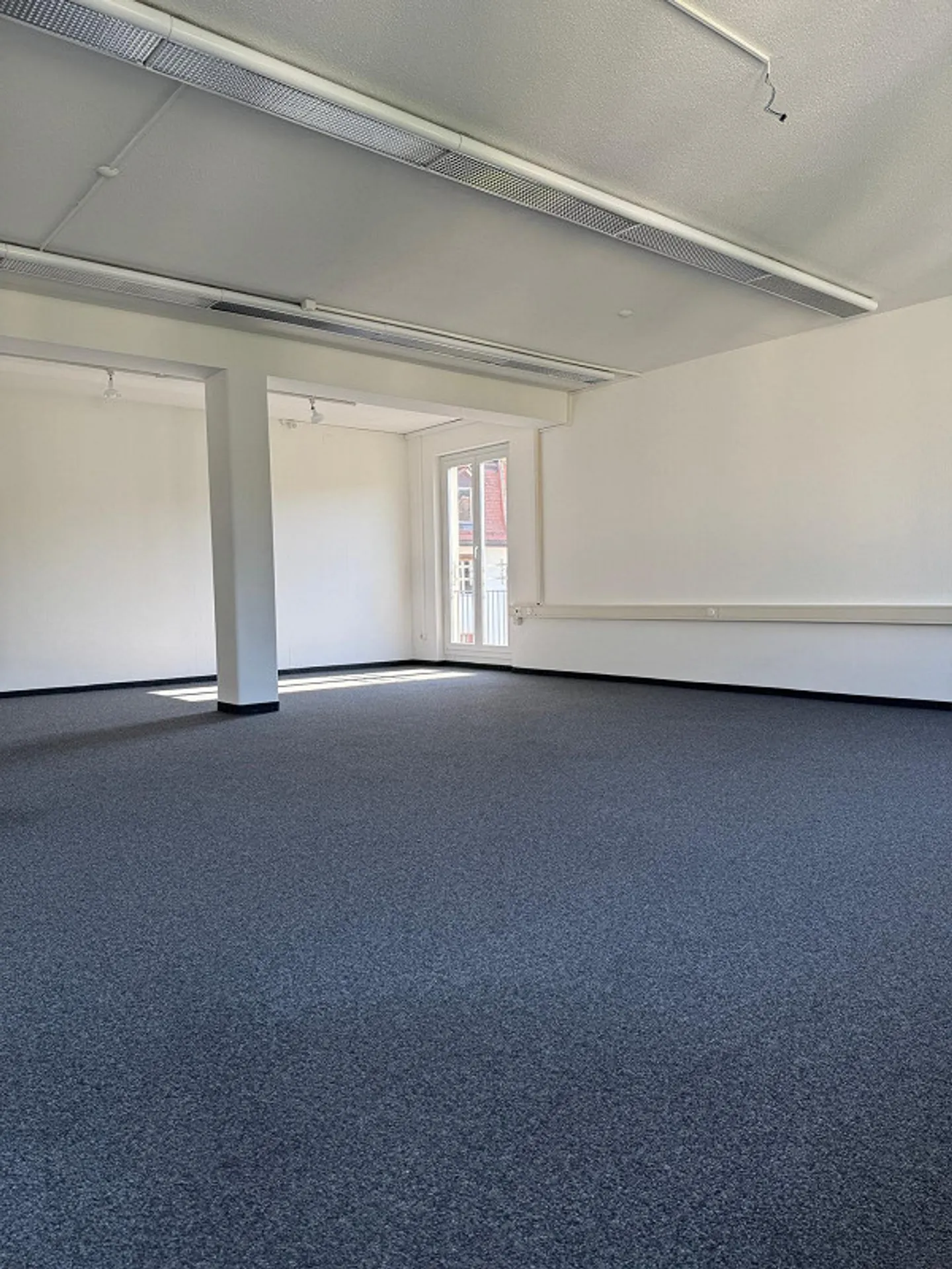 Spazio ufficio attraente in una posizione centrale a Zurigo Oerlikon - Foto 2 di 5