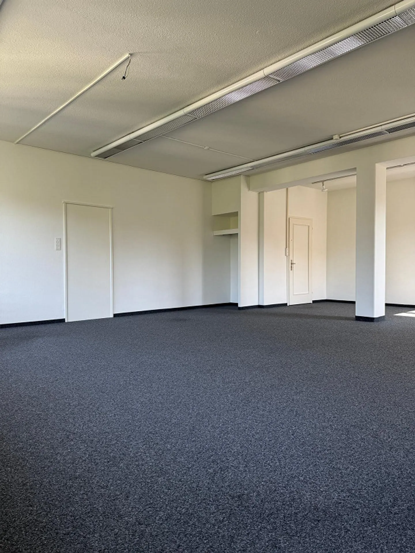 Spazio ufficio attraente in una posizione centrale a Zurigo Oerlikon - Foto 4 di 5