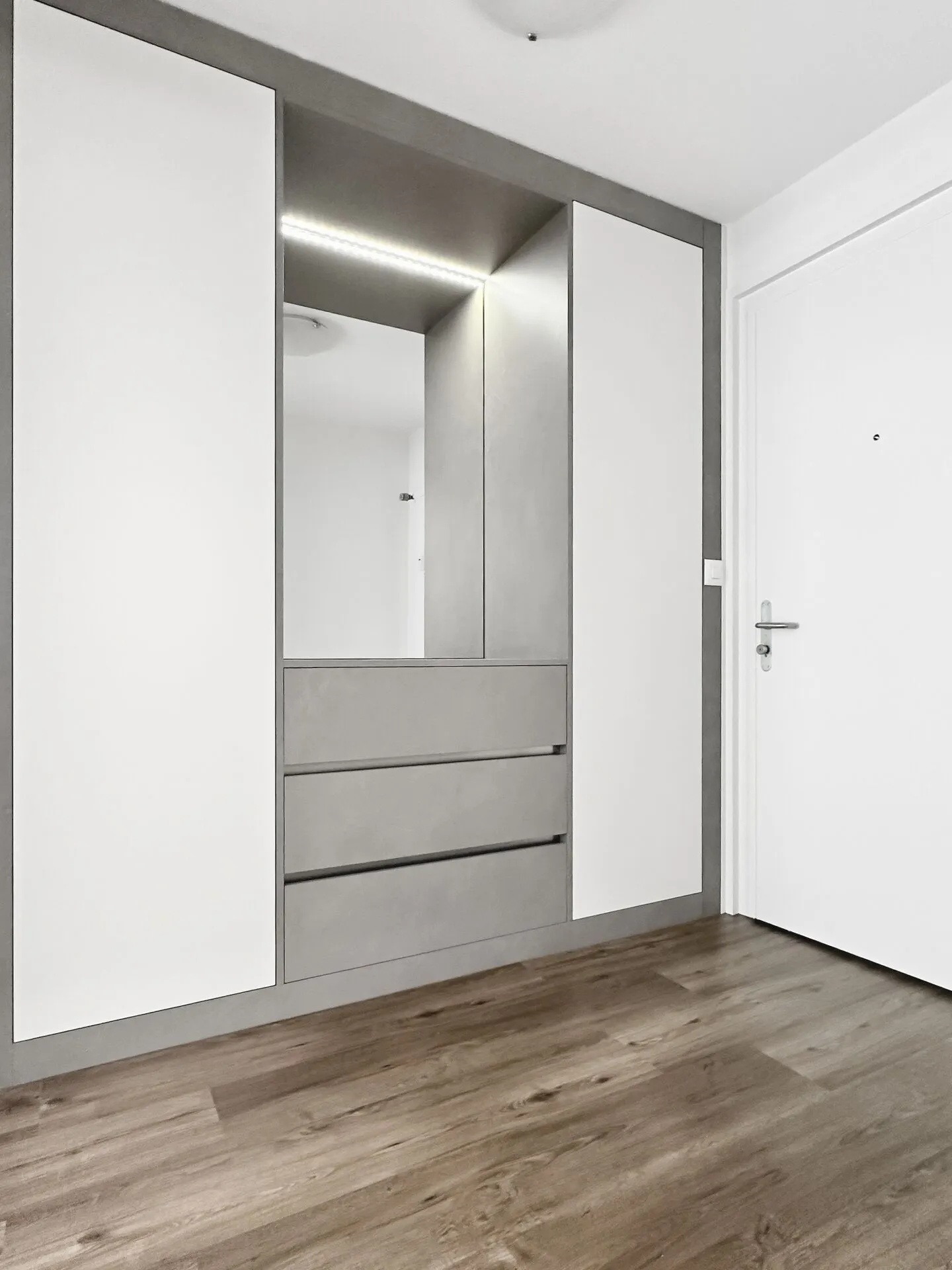 Appartement lumineux de 2½ pièces avec balcon à Flawil - Photo 3 sur 9
