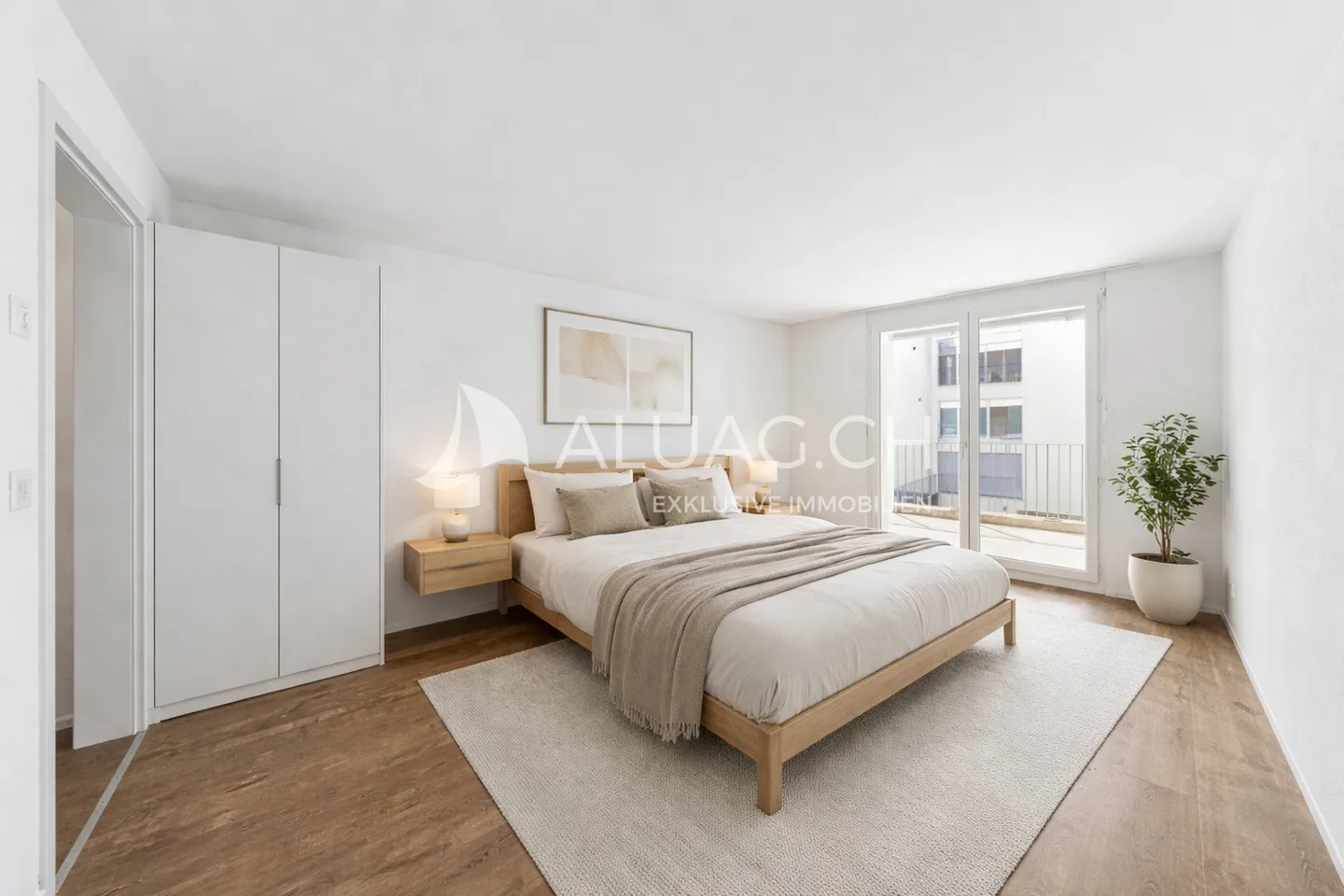 APPARTAMENTO MODERNO DI 4,5 STANZE CON BALCONE - Foto 4 di 8