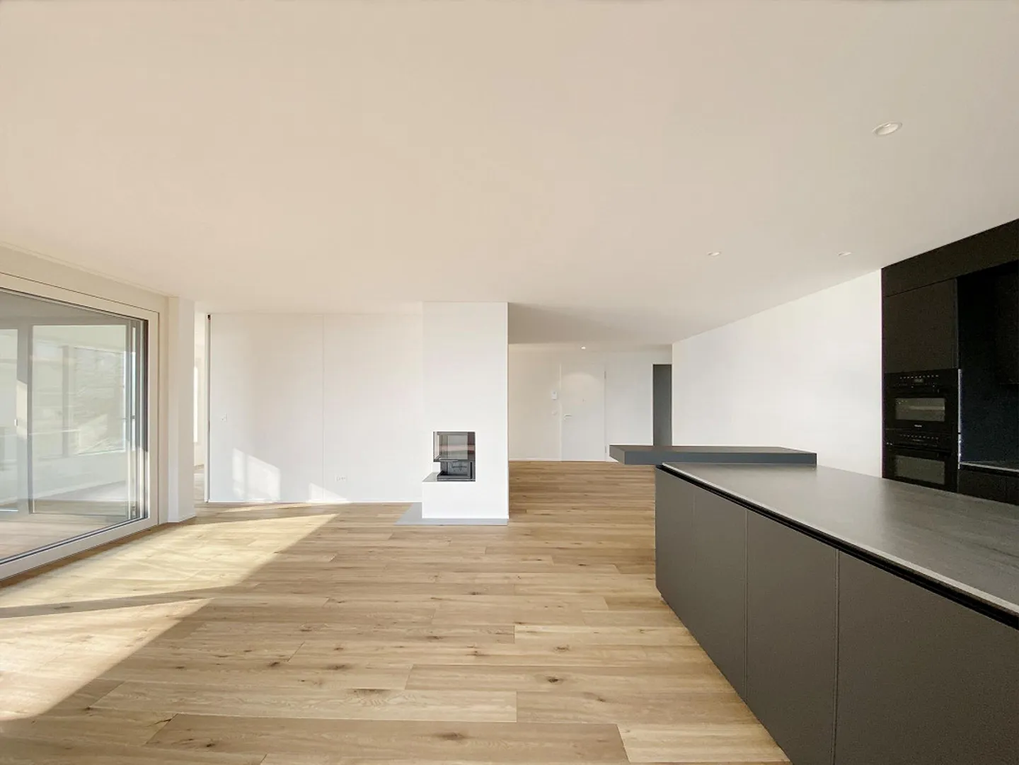 Stilvolles Wohnen mit Weitblick - Foto 5 von 11