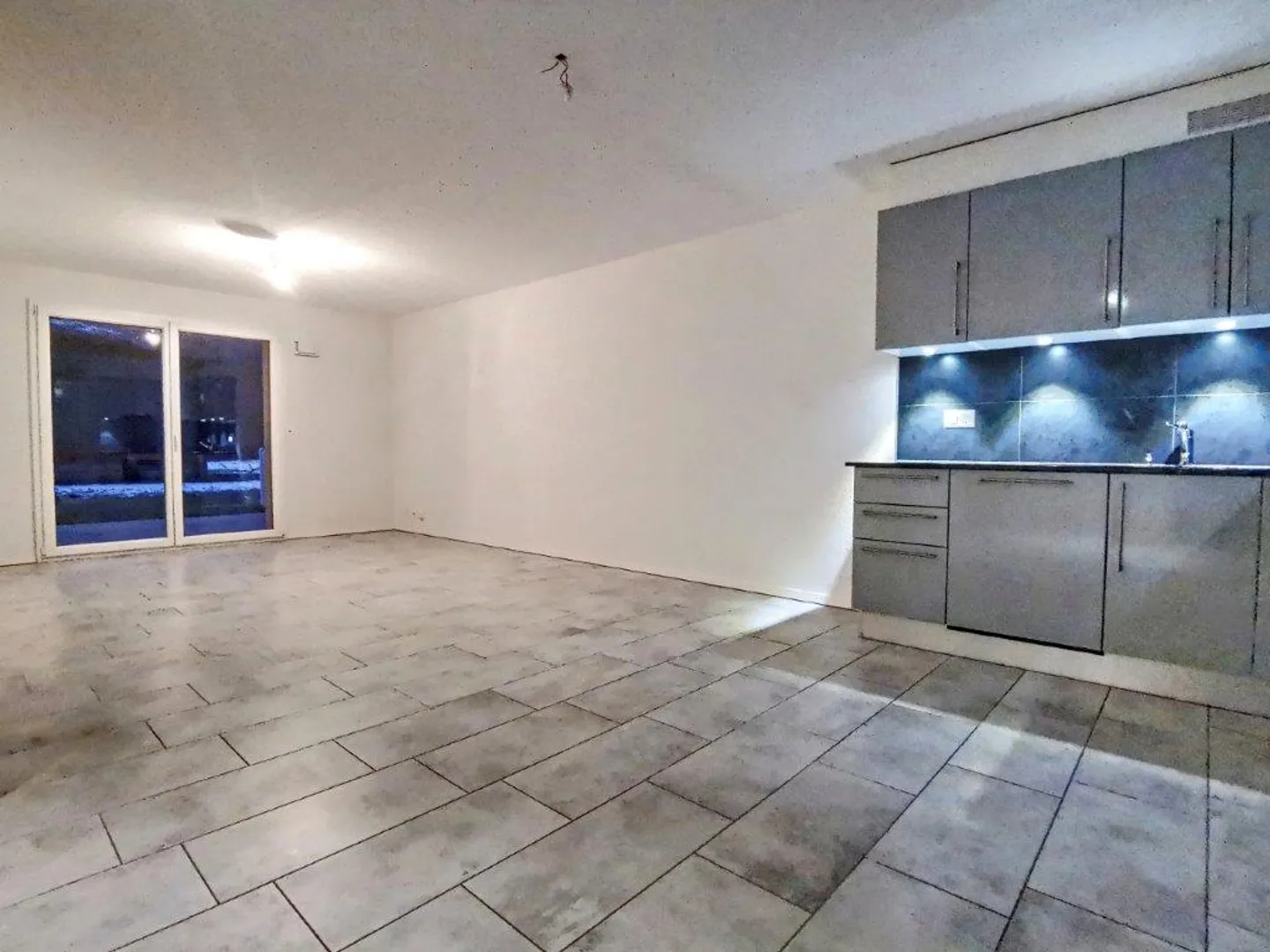 2,5-Zimmer-Wohnung - Foto 3 von 6