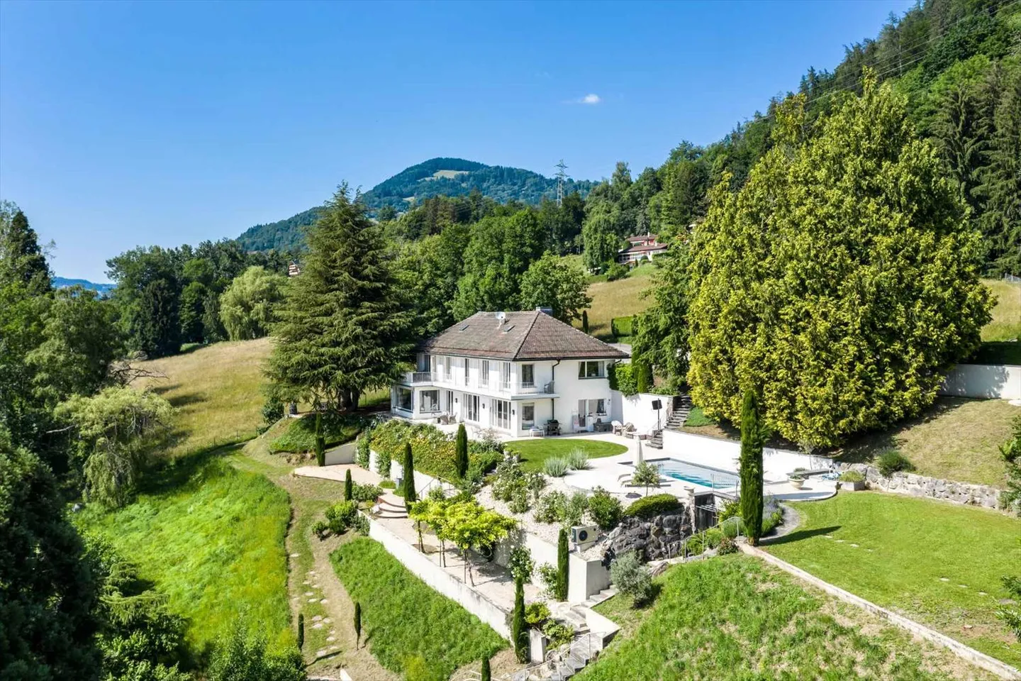 Villa di charme con piscina e vista panoramica - Foto 1 di 7