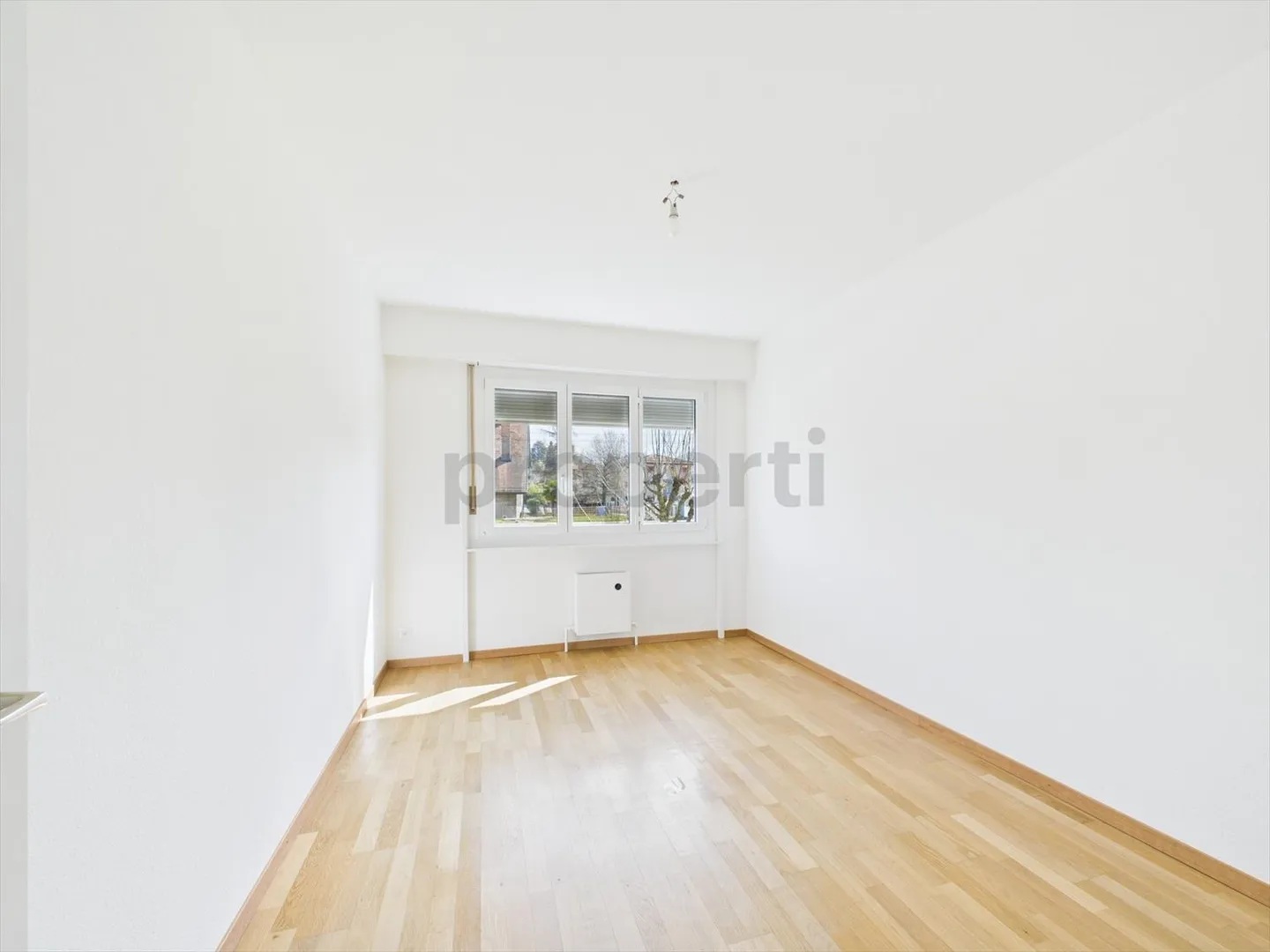 Die Kunst des Lebens im Licht: Charme und Funktionalität vereint - Foto 5 von 13