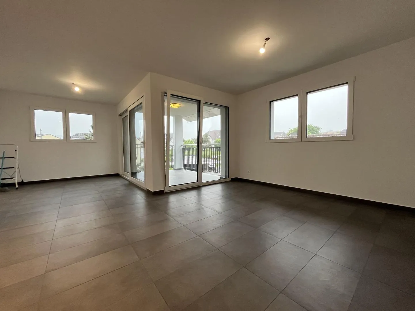 NEU, MODERN, MIT LOGGIA - Foto 2 di 12