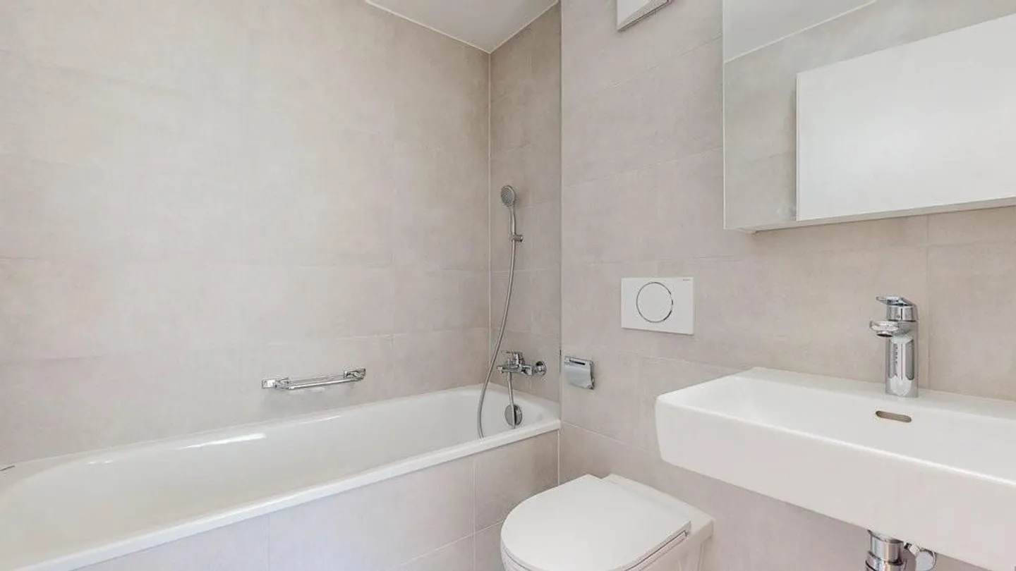 Rent a 4 ½ rooms apartment in Solothurn - Photo 7 of 12