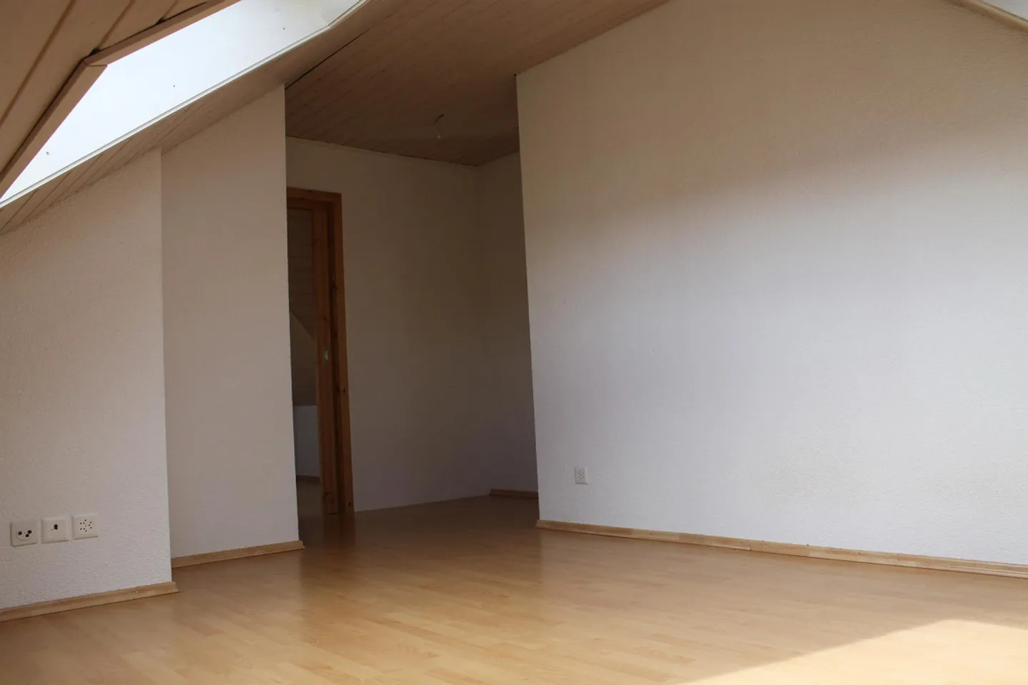 Penthouse avec ascenseur et climatisation - Photo 20 sur 25