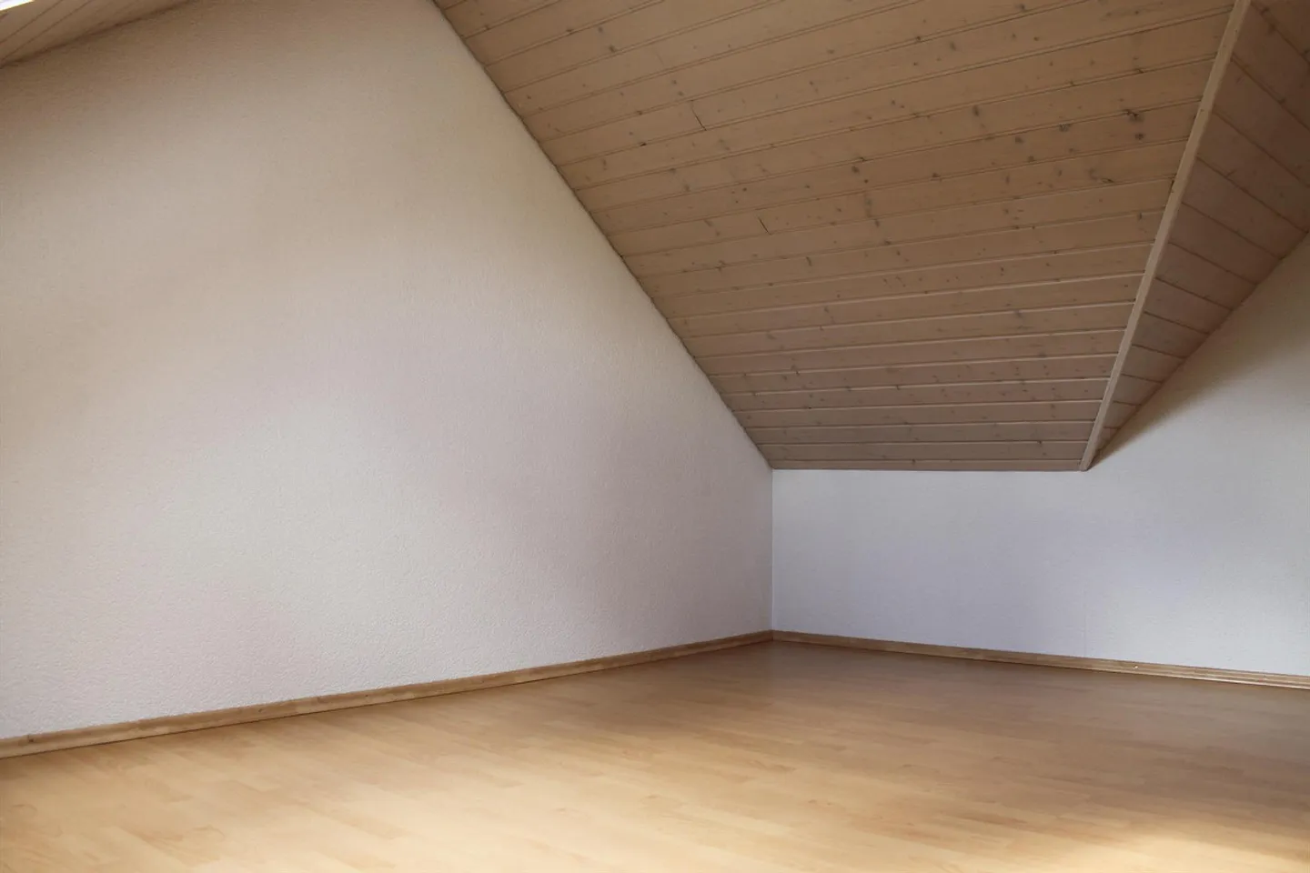 Penthouse avec ascenseur et climatisation - Photo 19 sur 25