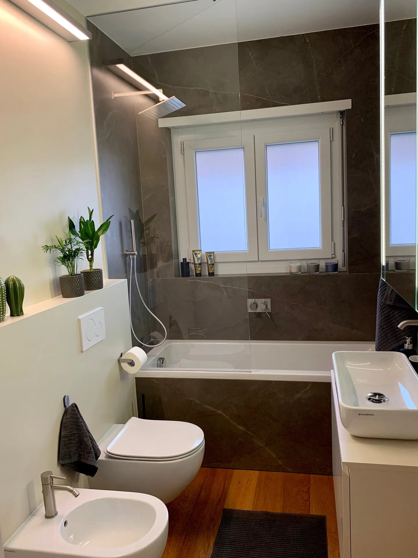 3.5 renoviert möbliert - Foto 7 von 11