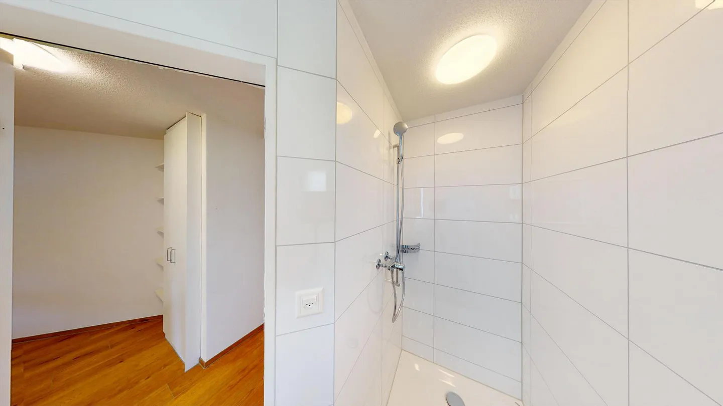 Appartamento elegante di 2.5 stanze in affitto ad Aadorf! - Foto 6 di 7