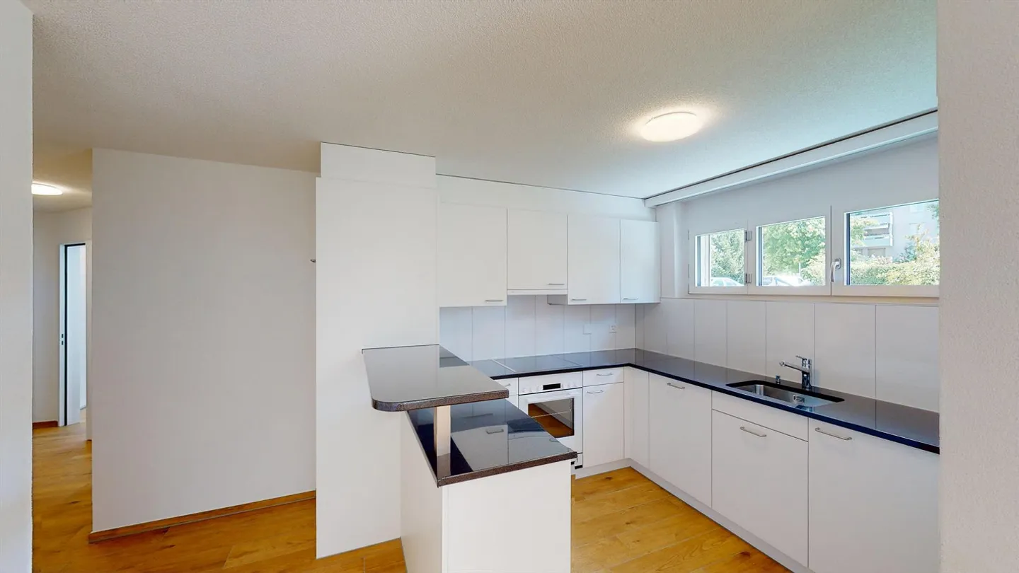 Appartamento elegante di 2.5 stanze in affitto ad Aadorf! - Foto 4 di 7