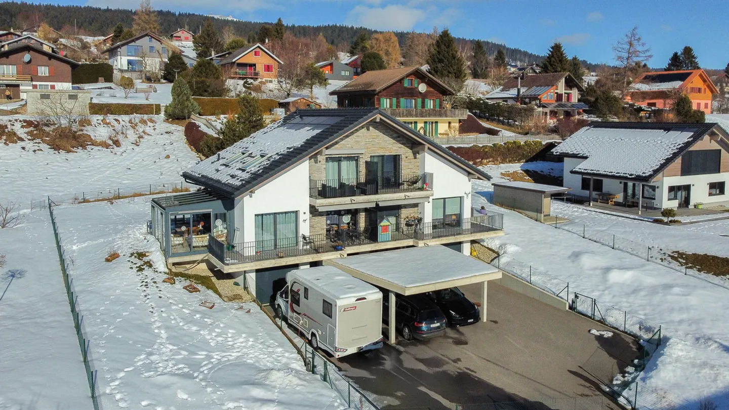 Moderne Reihenhaus mit Alpenblick - Foto 1 von 28