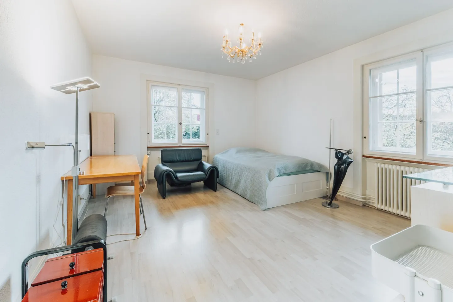 Villa with Practice Extension - Photo 20 of 41