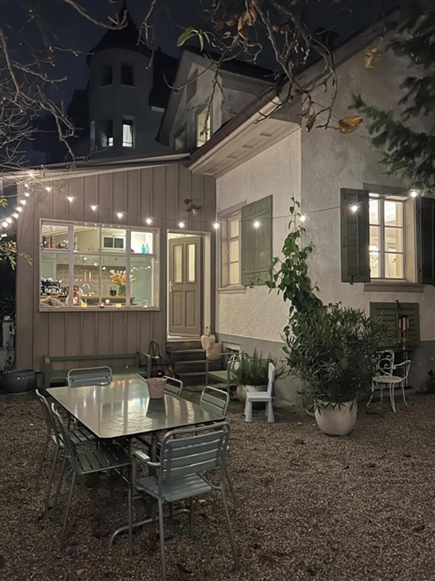 5 ROOM HOUSE IN ZURICH - DISTRICT 6, FURNISHED, TEMPORARY - Photo 9 of 10