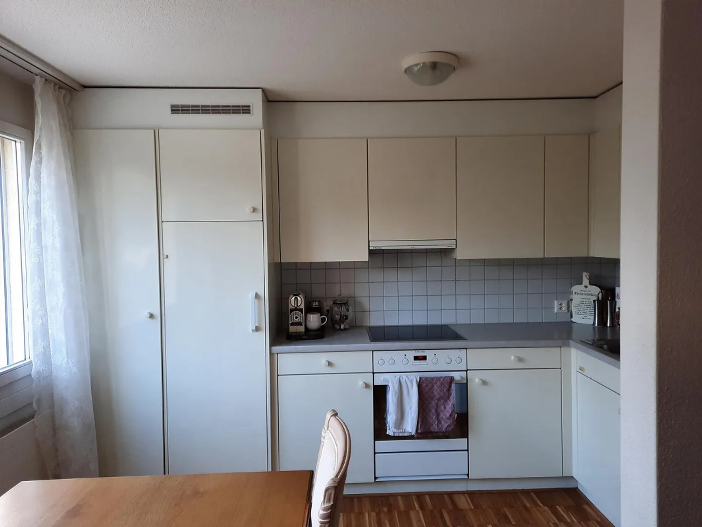 Appartamento 3.5 locali con giardino spazioso - Foto 3 di 8