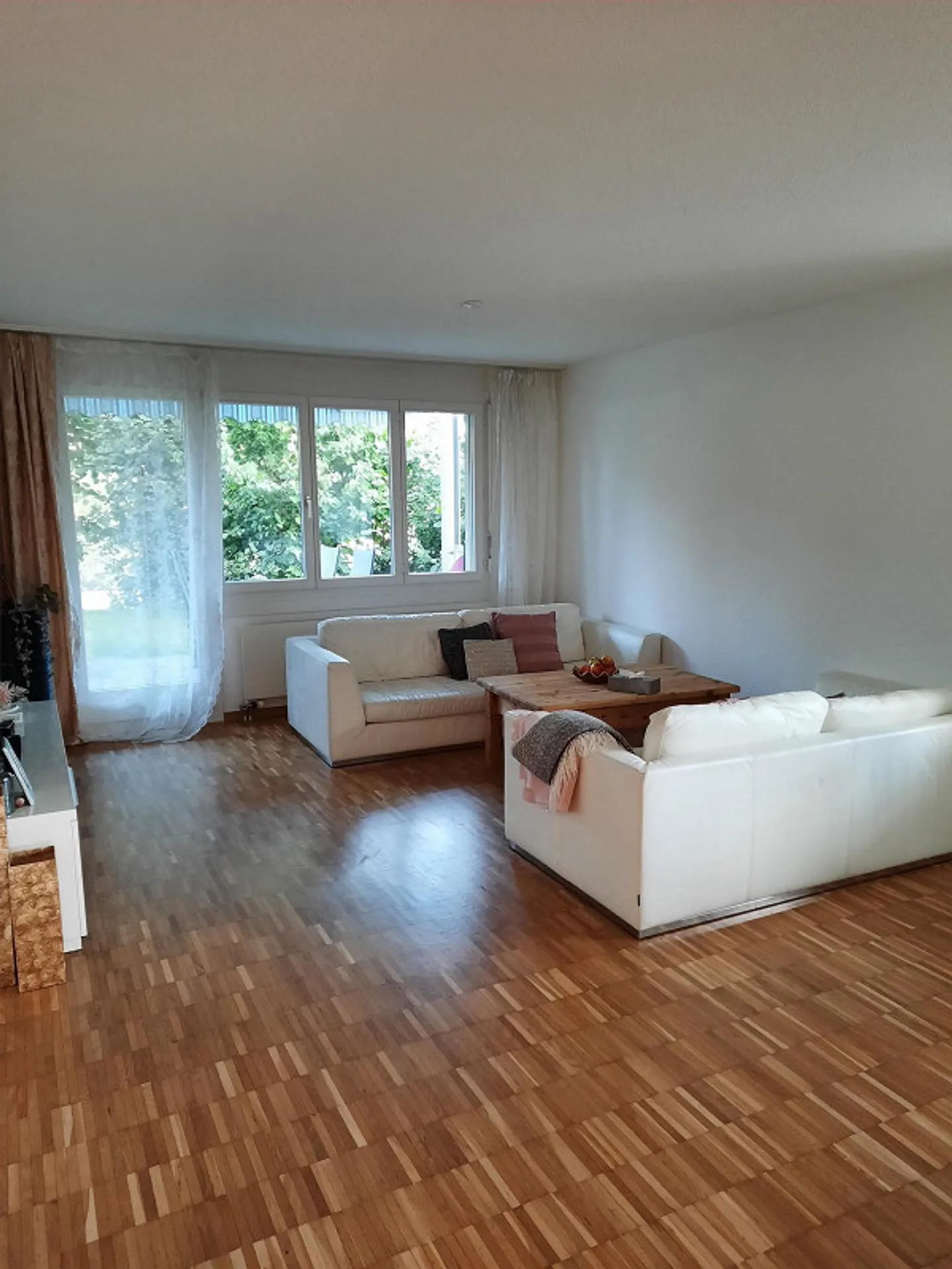 Appartamento 3.5 locali con giardino spazioso - Foto 5 di 8