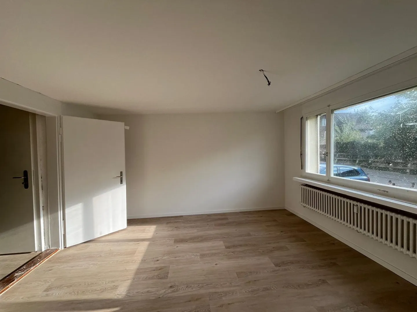 Charmante 3-Zimmer-Wohnung in historischem Gebäude in Kreuzlingen - Photo 2 of 11