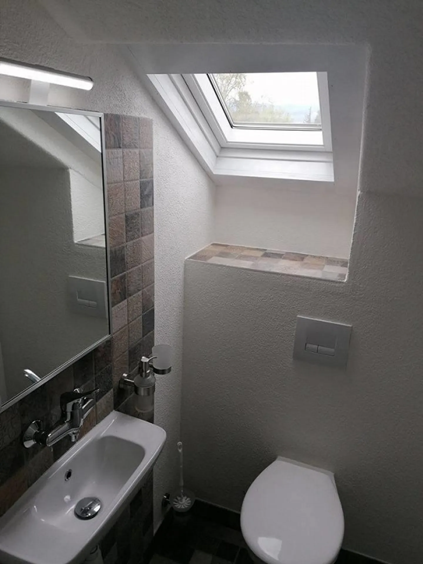 Casa unifamiliare per amanti del giardino - Foto 7 di 16