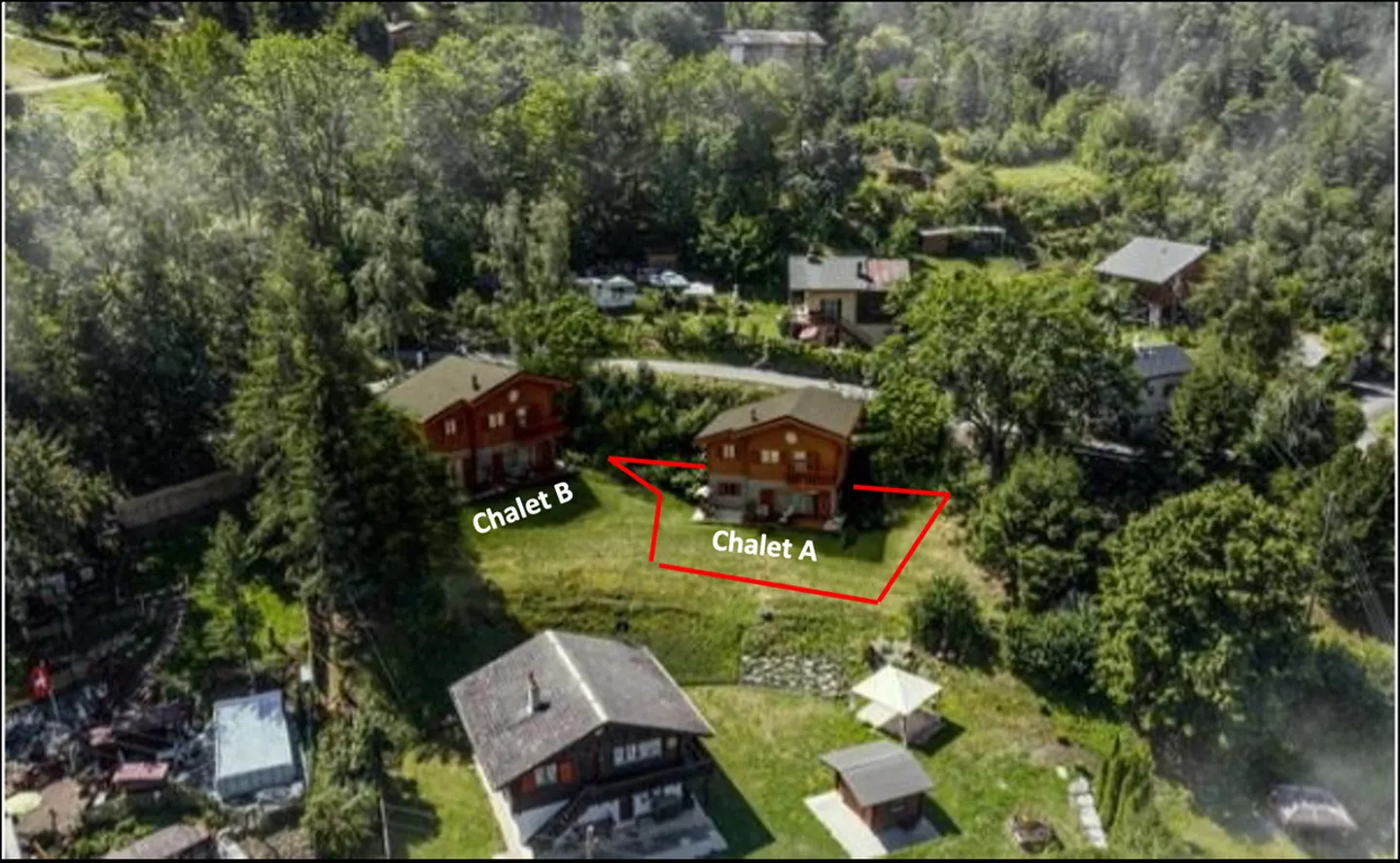 Chalet nuovo con 4 camere in un ambiente privilegiato con autorizzazione - Foto 1 di 10