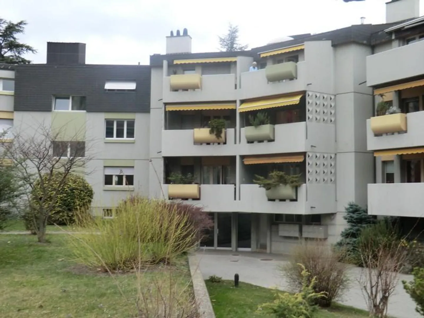 Appartamento 4.5 stanze - Foto 1 di 12