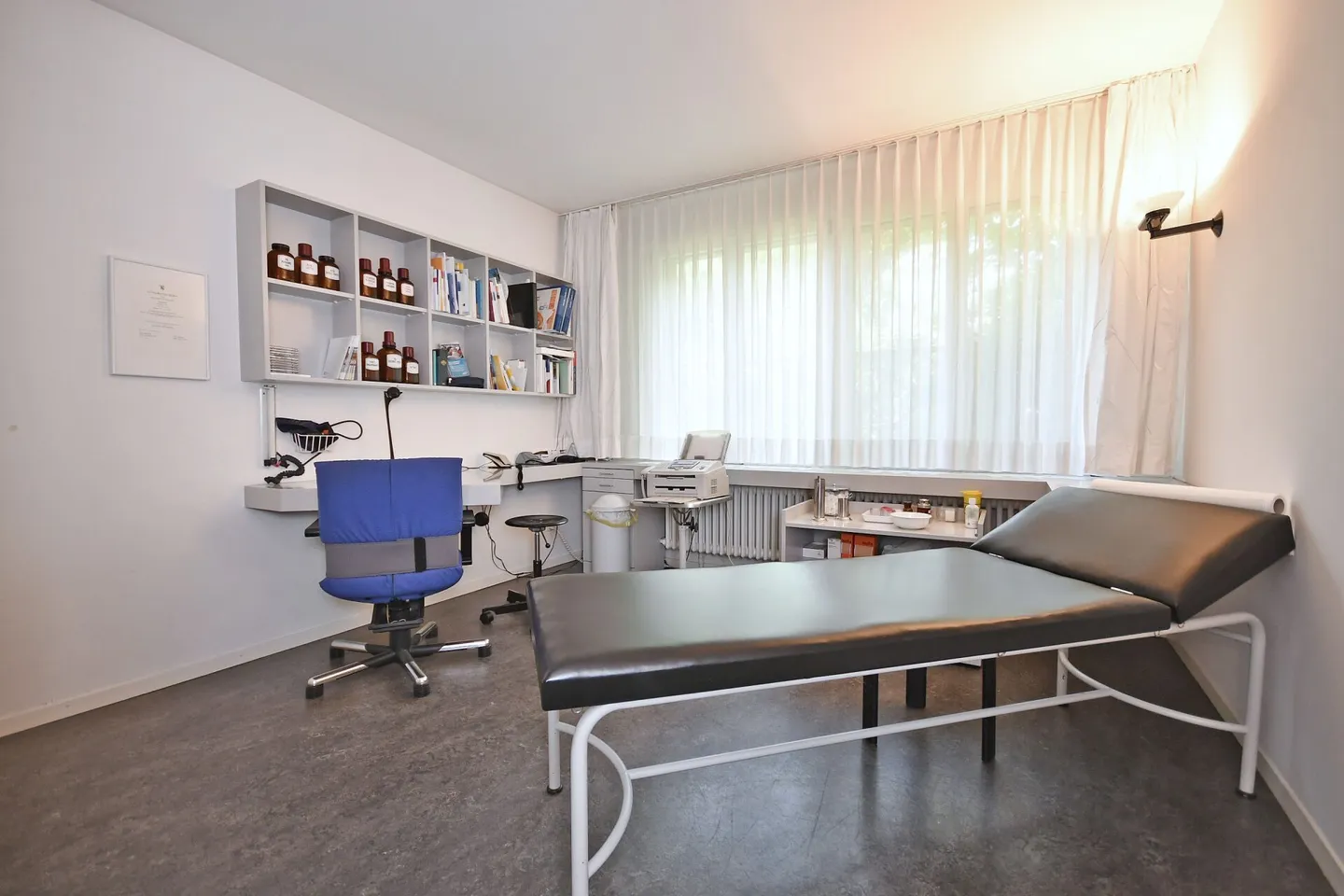 Villa with Practice Extension - Photo 37 of 41