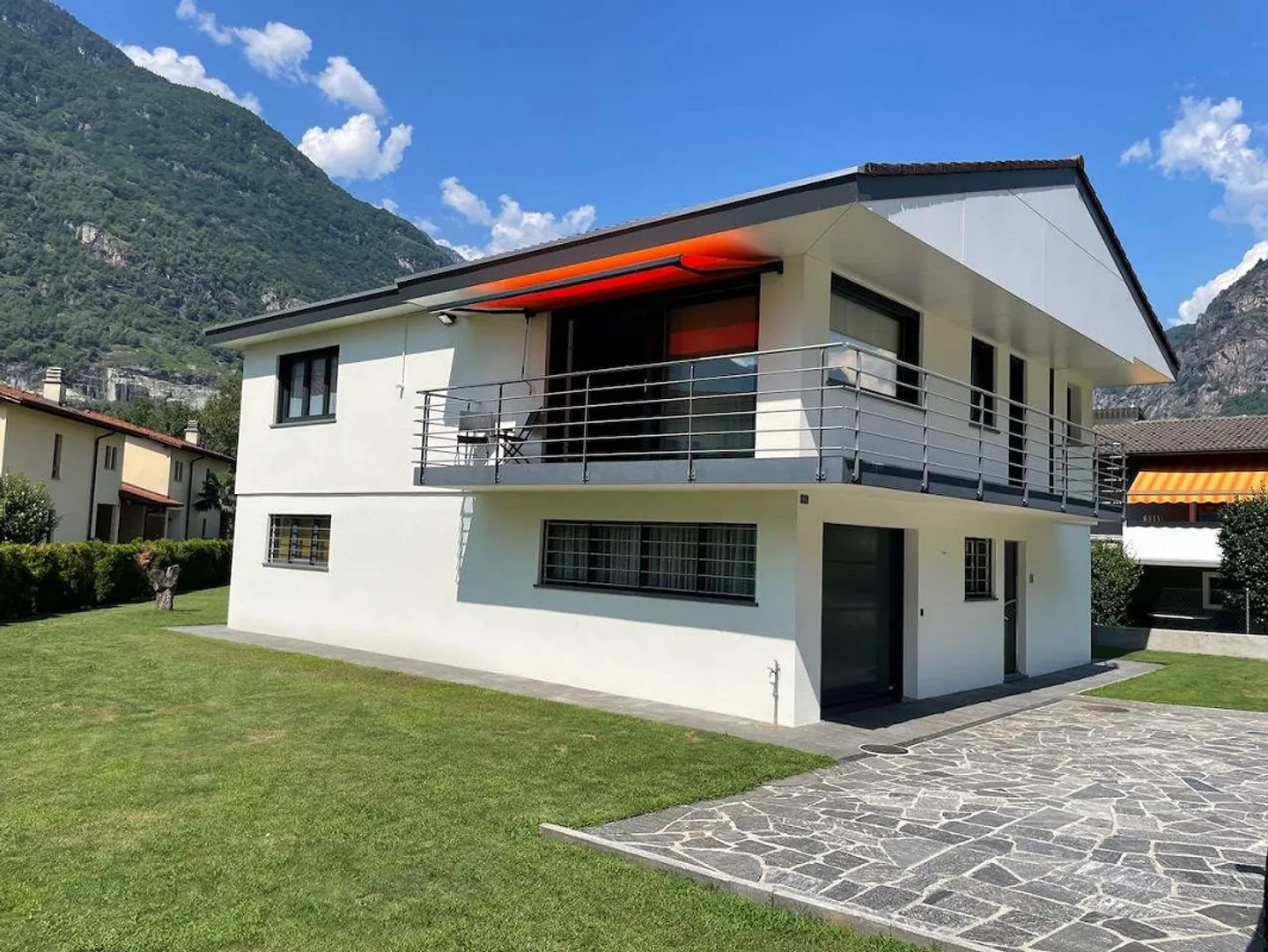 Maison avec grand jardin - Photo 4 sur 13