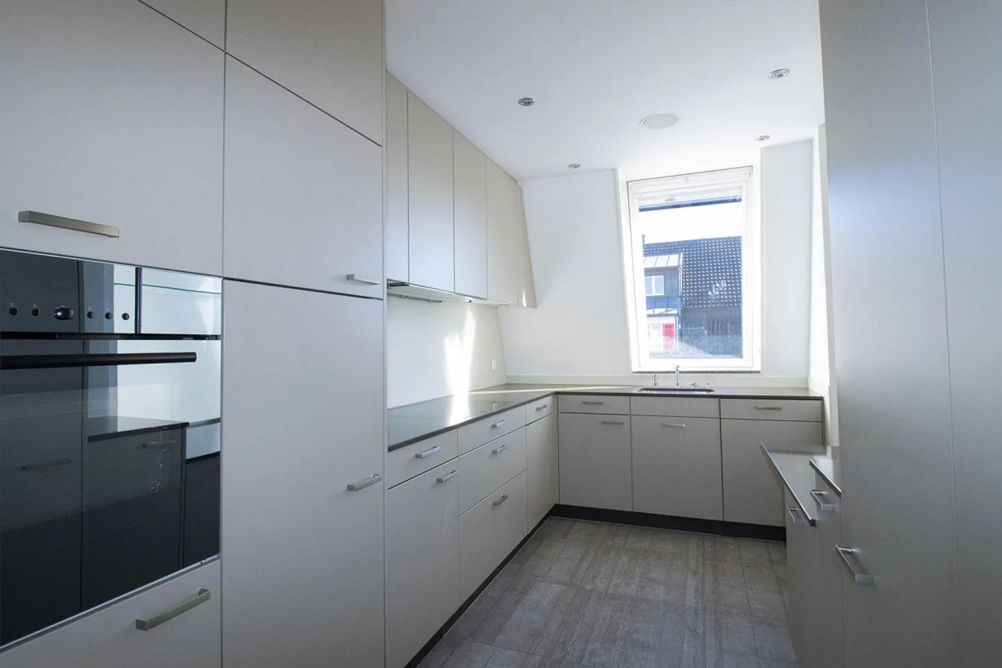 Beautiful 6½-room penthouse apartment in the heart of Cham - Photo 5 of 20