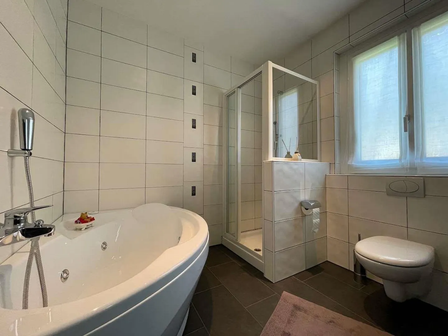 Maison avec grand jardin - Photo 9 sur 13