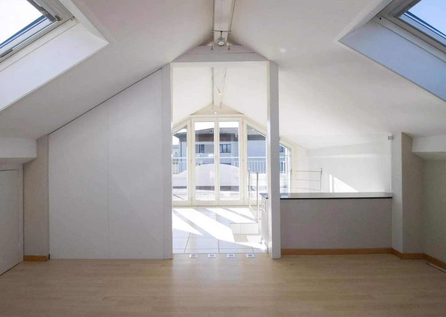 Beautiful 6½-room penthouse apartment in the heart of Cham - Photo 13 of 20