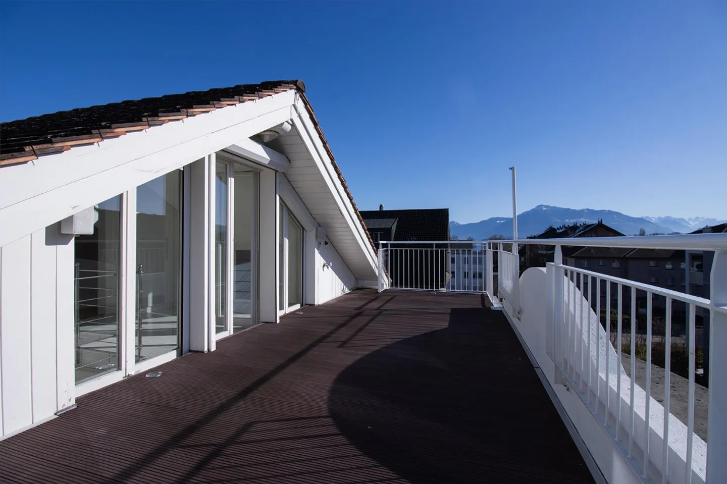 Beautiful 6½-room penthouse apartment in the heart of Cham - Photo 19 of 20