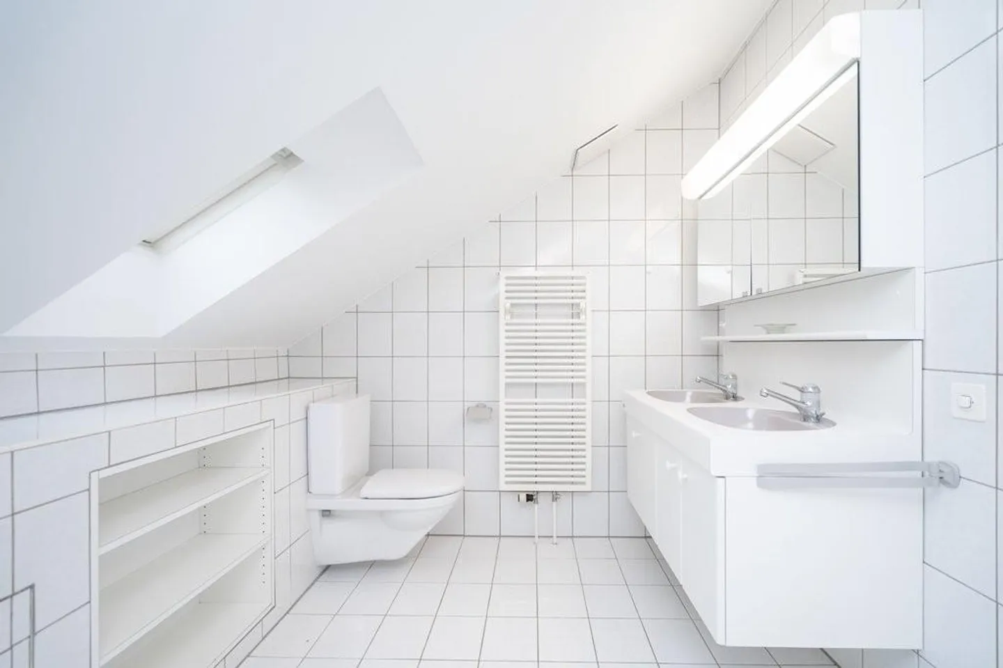 Belle appartement en duplex au cœur de Fribourg jusqu'à l'été 2027 - Photo 3 sur 8