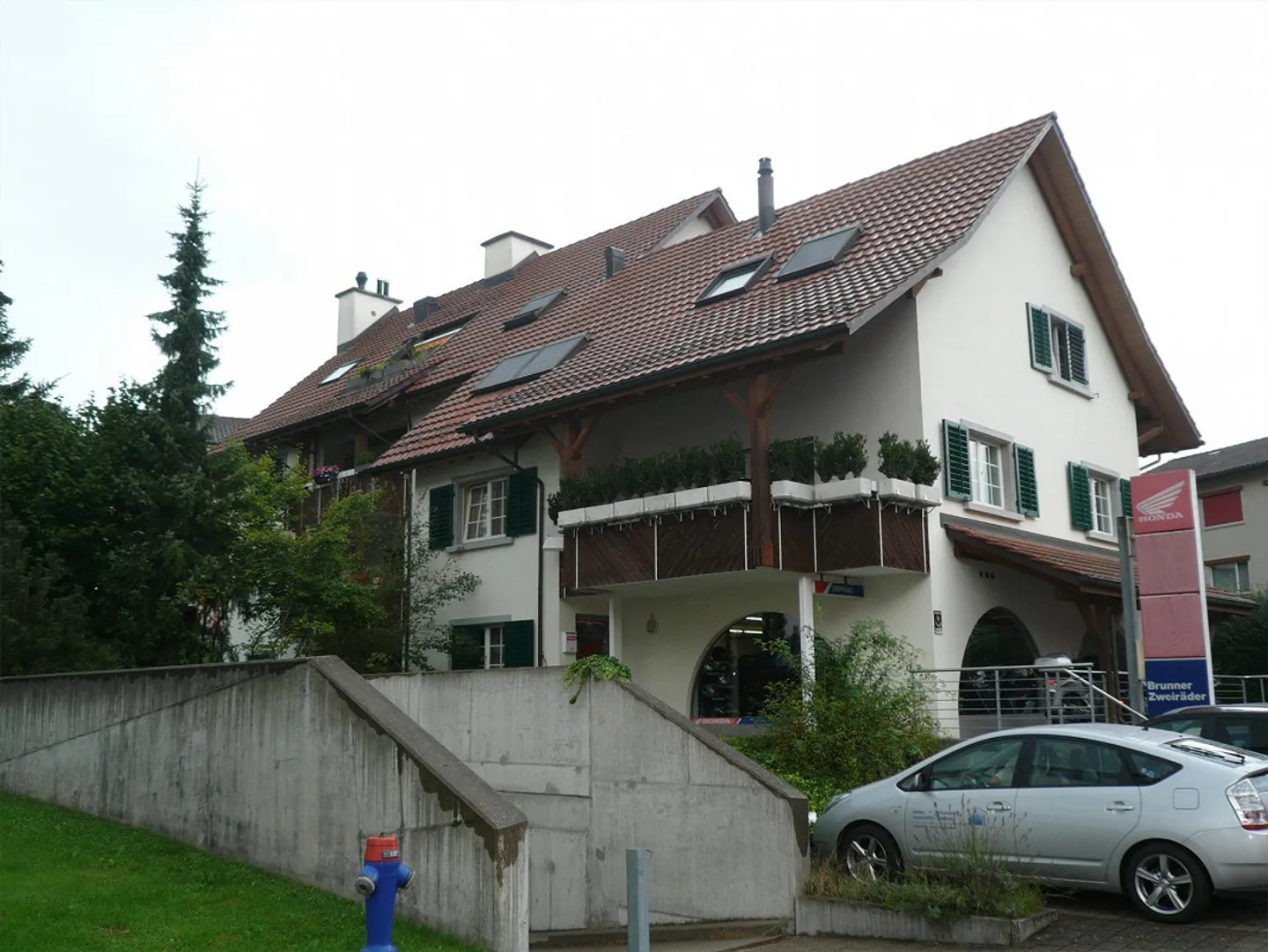 Parking space in Dietlikon - Photo 2 of 3