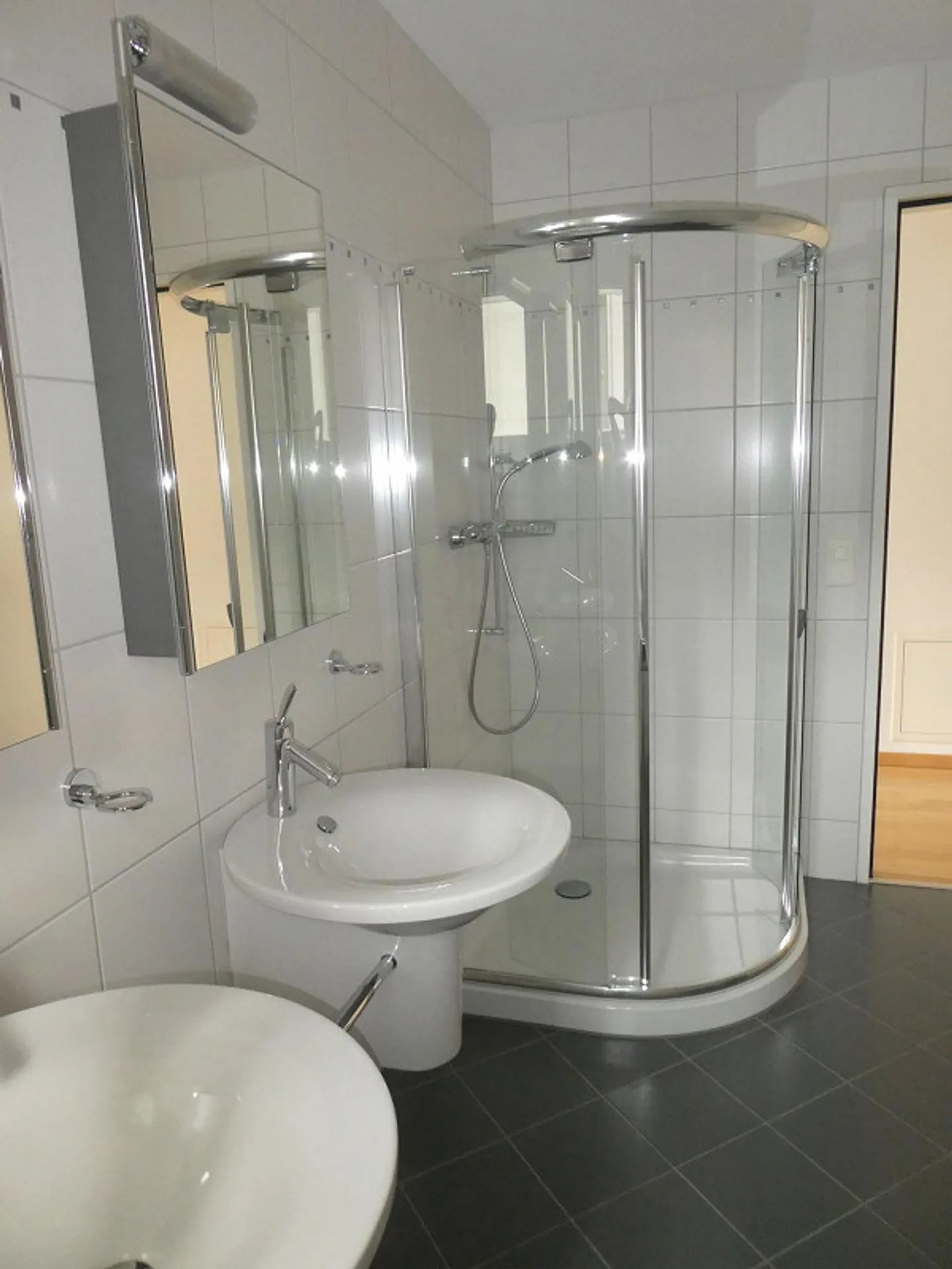 Zentrale 4.5 Zimmerwohnung in Flums - Foto 8 von 17
