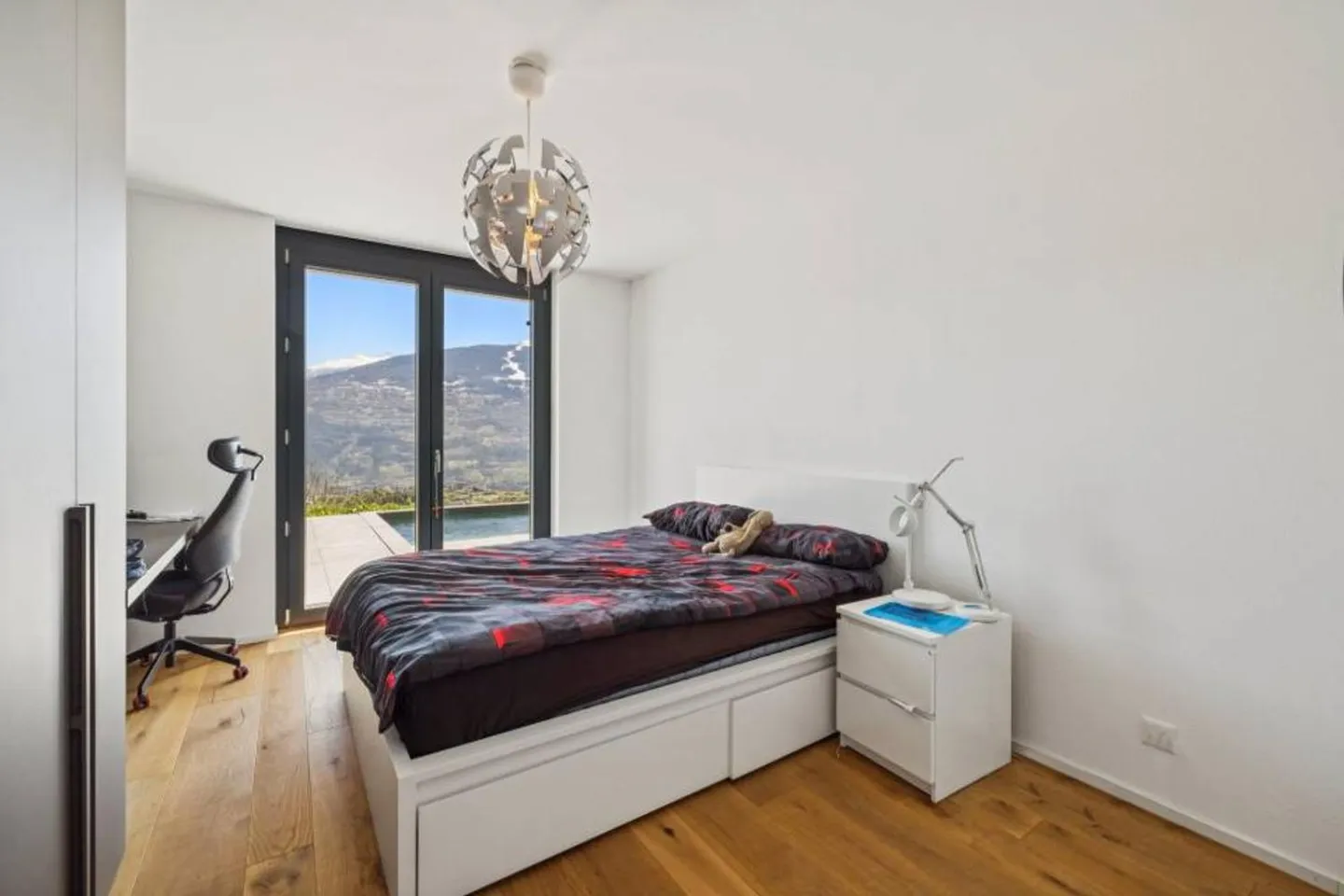 Luxusvilla mit Atemberaubendem Blick - Foto 8 von 10