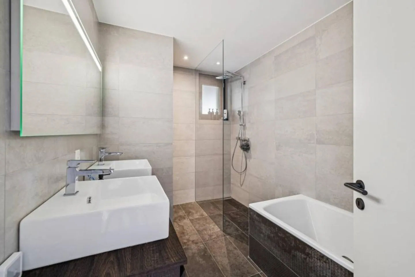 Luxusvilla mit Atemberaubendem Blick - Foto 9 von 10