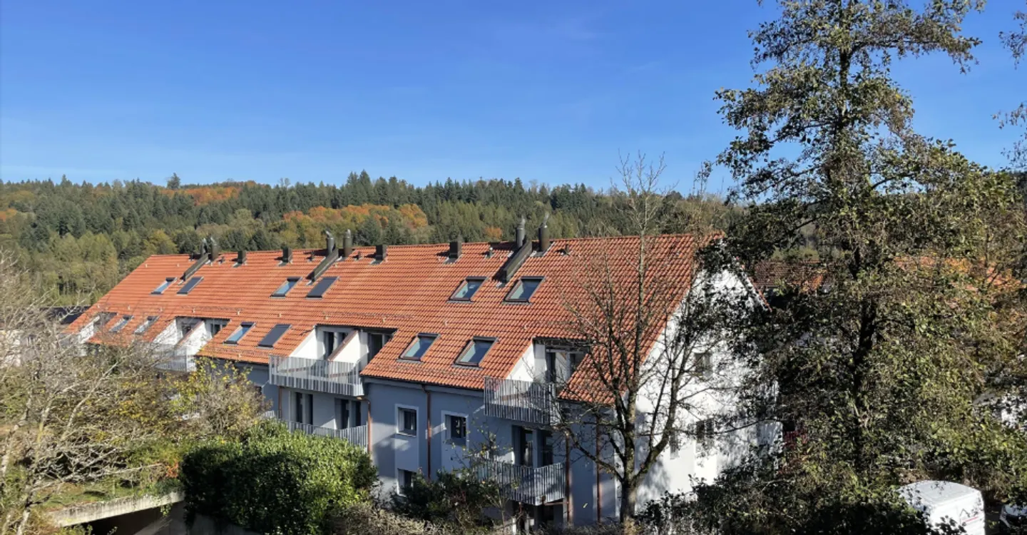 Charmante Dachwohnung - Foto 1 von 11