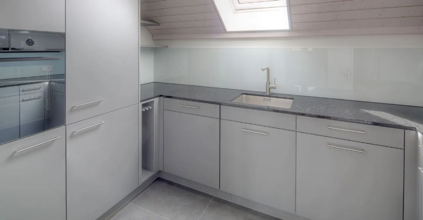 Charmante Dachwohnung - Foto 6 von 11
